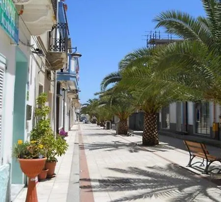 In Villetta A Spiaggia Grande A 2 Passi Dal Mare Holiday home Calasetta